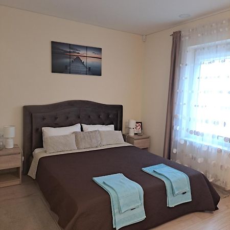 Liux Apartamentai Kaunas Luaran gambar